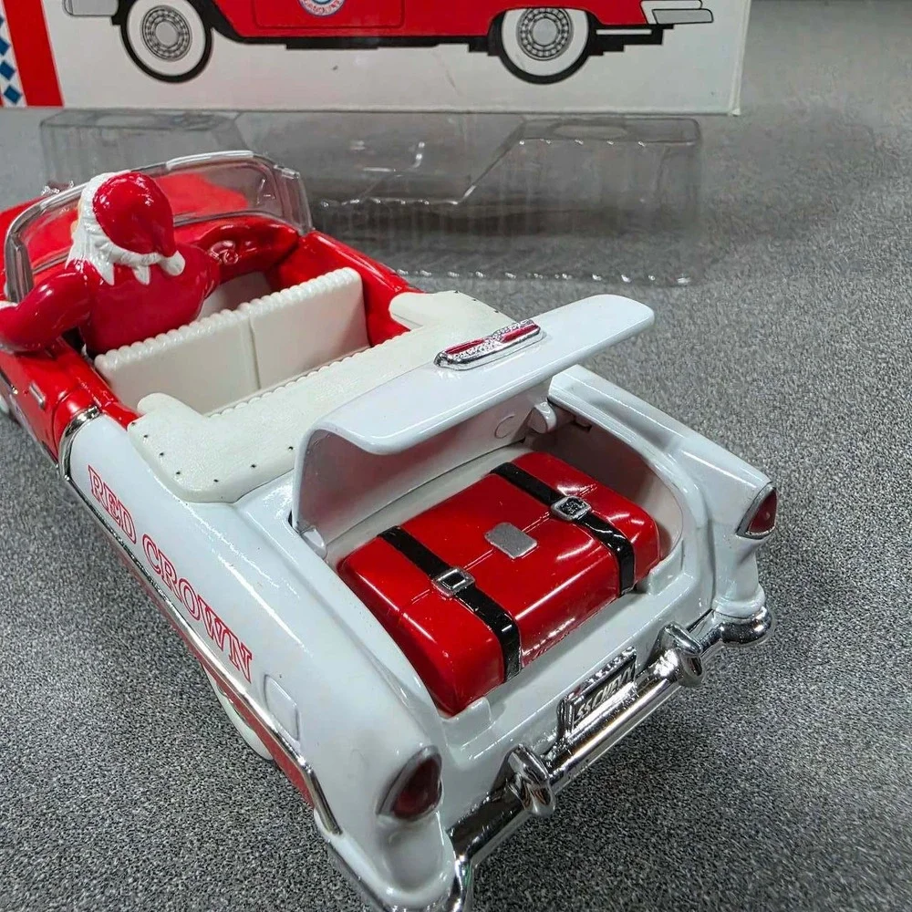 Red Crown 1955 Chevy Convertible Santa 1/25 Scale Excellent 1994 Christmas Car